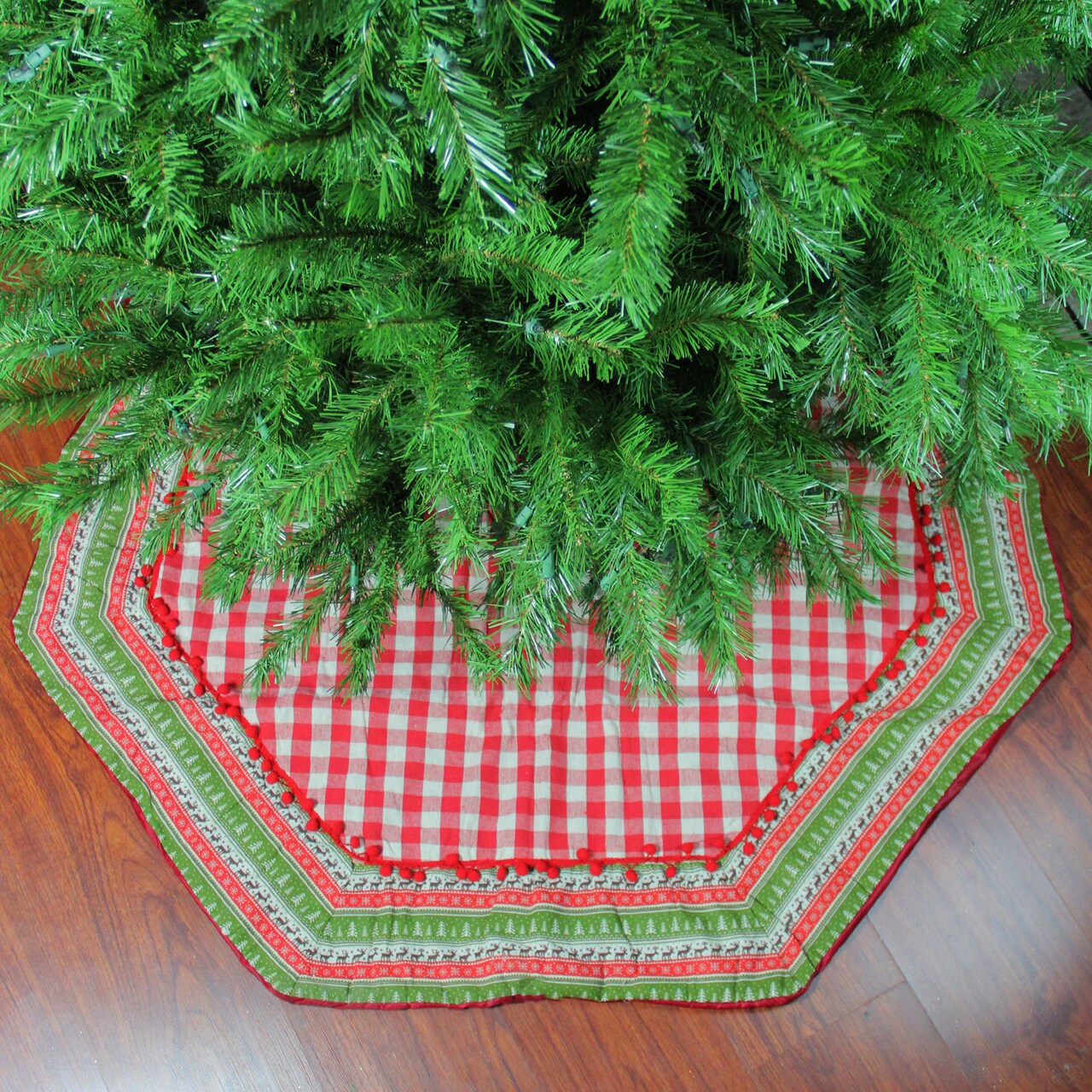Northlight Buffalo Plaid Christmas Tree Skirt - 50" - Red and White